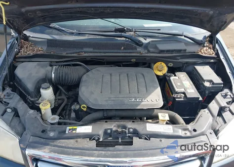 2014 Chrysler Town & Country Touring из США, поврежденный, VIN 2C4RC1BG8ER221244